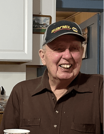 Milton J Blackington Obituary